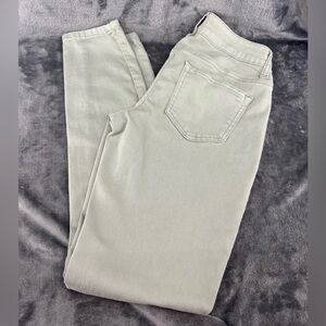 Maurices Light Sage Green Jegging Pant Skinny Jean Size XS Regular